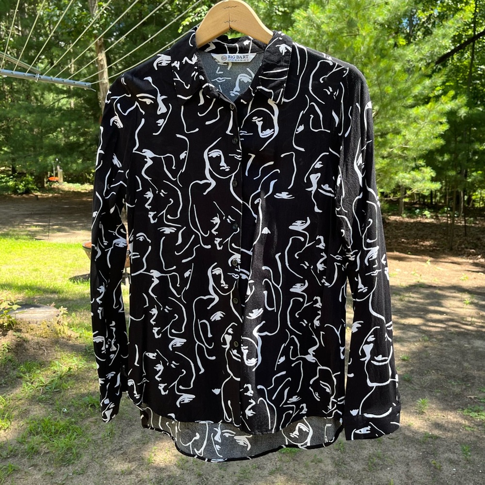 Big Dart Faces Blouse - image 1